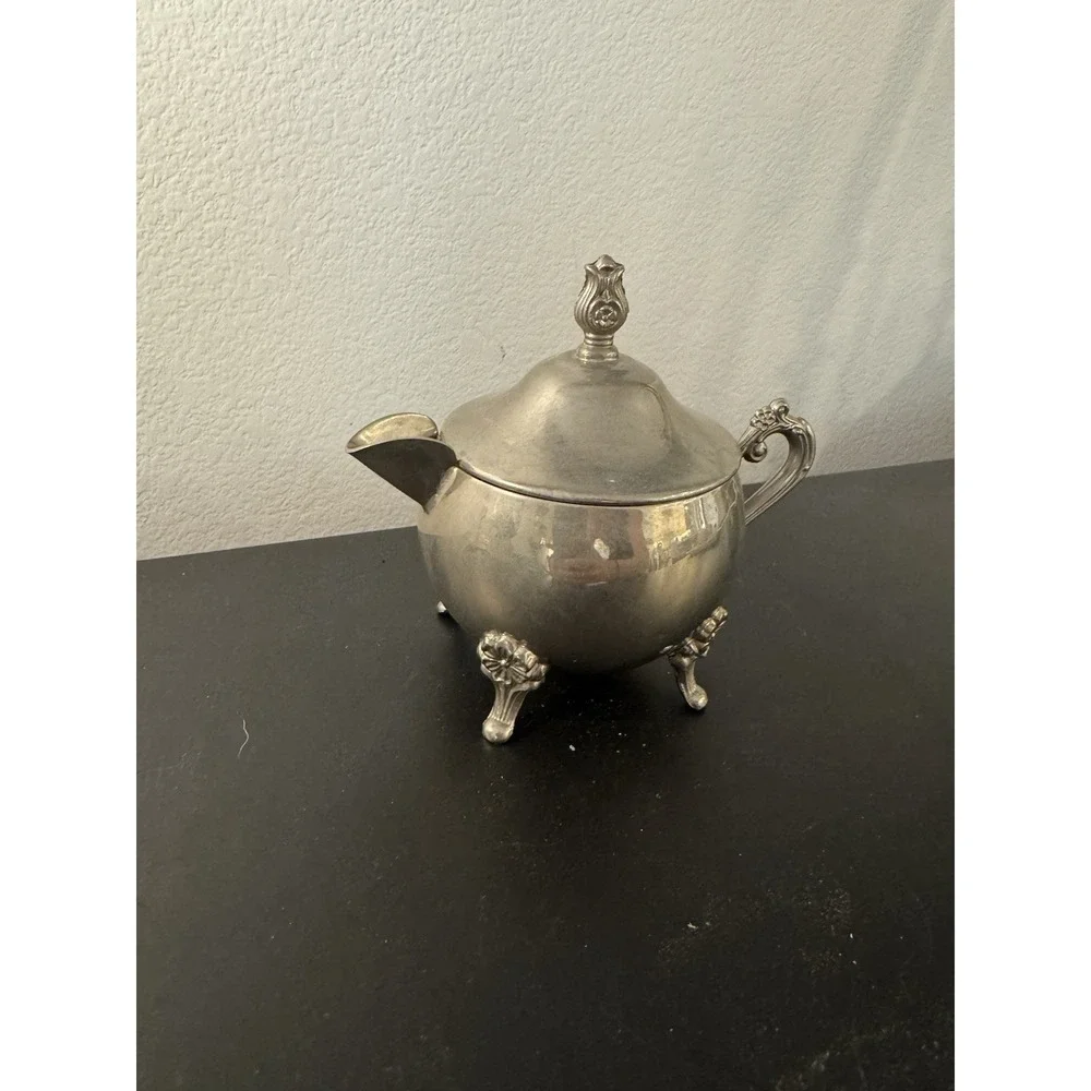 Vintage Silver Plated Creamer‎ Pitcher with Lid